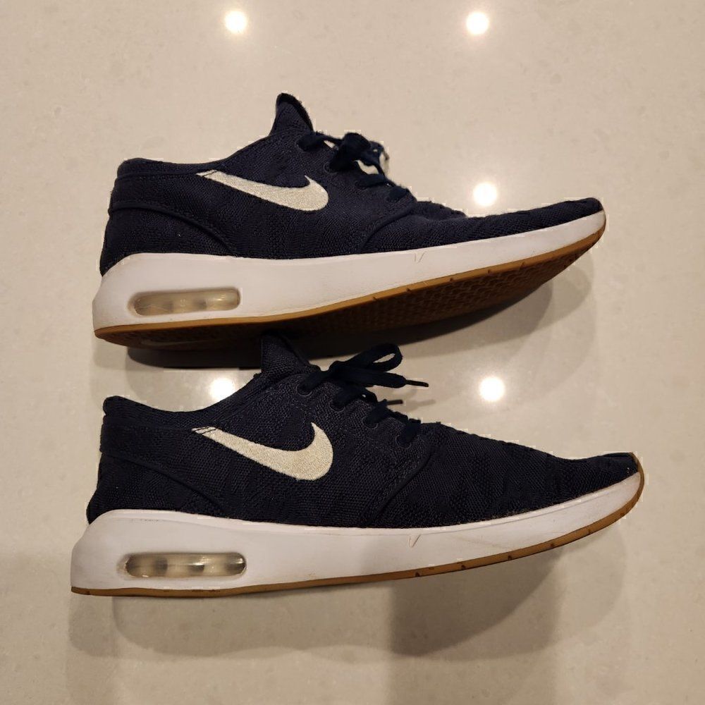 Nike Dark Blue Textured Sneakers - Picture 6 of 8